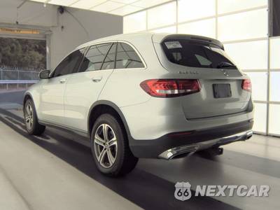 2017 Mercedes-Benz GLC 300 4MATIC - zdjęcie 6 z 31 - miniatura