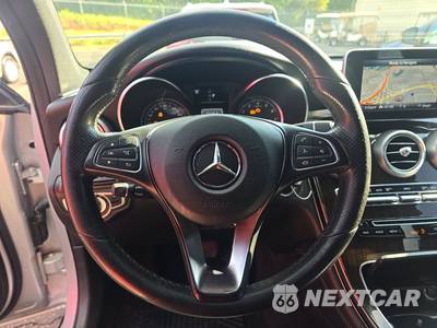 2017 Mercedes-Benz GLC 300 4MATIC - zdjęcie 10 z 31 - miniatura