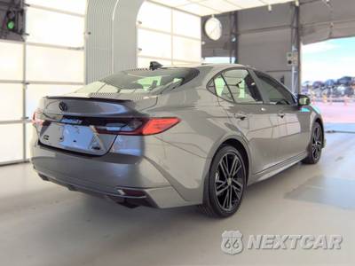 2026 Toyota Camry XSE - zdjęcie 4 z 28 - miniatura