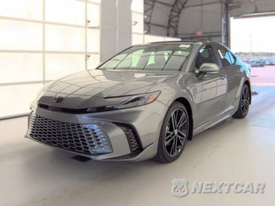 2026 Toyota Camry XSE - zdjęcie 1 z 28 - miniatura
