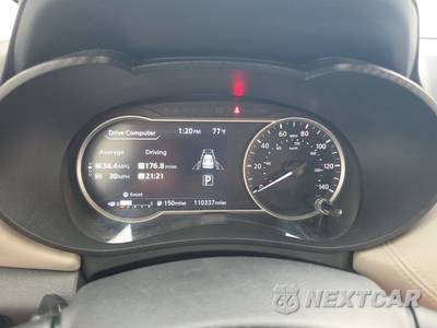 2020 Nissan Versa SV - zdjęcie 12 z 18 - miniatura