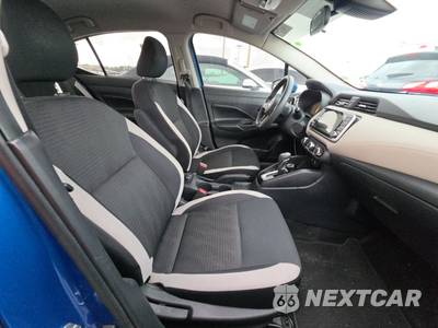 2020 Nissan Versa SV - zdjęcie 8 z 18 - miniatura