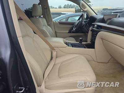 2016 Lexus LX 570 - zdjęcie 8 z 40 - miniatura