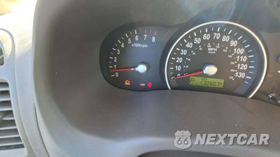 2009 Kia Sedona LX 118.9" WB - zdjęcie 25 z 35 - miniatura