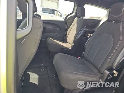 2023 Chrysler Pacifica Touring 121.6" WB - zdjęcie 13 z 20 - miniatura