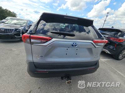 2020 Toyota RAV4 Hybrid XLE - zdjęcie 5 z 21 - miniatura