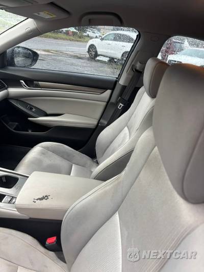 2020 Honda Accord Hybrid - zdjęcie 18 z 28 - miniatura