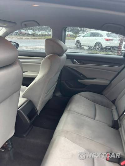 2020 Honda Accord Hybrid - zdjęcie 23 z 28 - miniatura