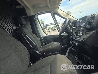 2025 Ram ProMaster 2500 Cargo Van Tradesman w/Passenger Seat Low Roof 136.0" WB - zdjęcie 8 z 21 - miniatura