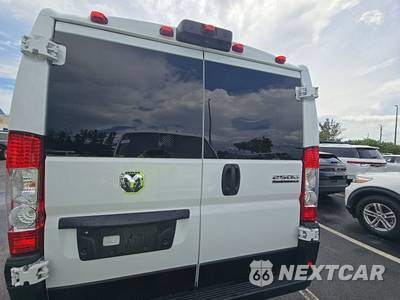 2025 Ram ProMaster 2500 Cargo Van Tradesman w/Passenger Seat Low Roof 136.0" WB - zdjęcie 5 z 24 - miniatura