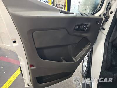2025 Ford Transit 250 Cargo Van Low Roof 130.0" WB - zdjęcie 9 z 44 - miniatura