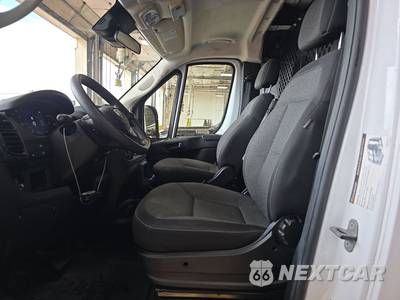 2025 Ram ProMaster 2500 Cargo Van Tradesman w/Passenger Seat Low Roof 136.0" WB - zdjęcie 7 z 41 - miniatura