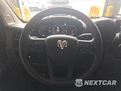2025 Ram ProMaster 2500 Cargo Van Tradesman w/Passenger Seat Low Roof 136.0" WB - zdjęcie 10 z 43 - miniatura