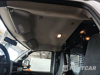 2025 GMC Savana 2500 Cargo Van 1WT 135.0" WB - zdjęcie 18 z 39 - miniatura