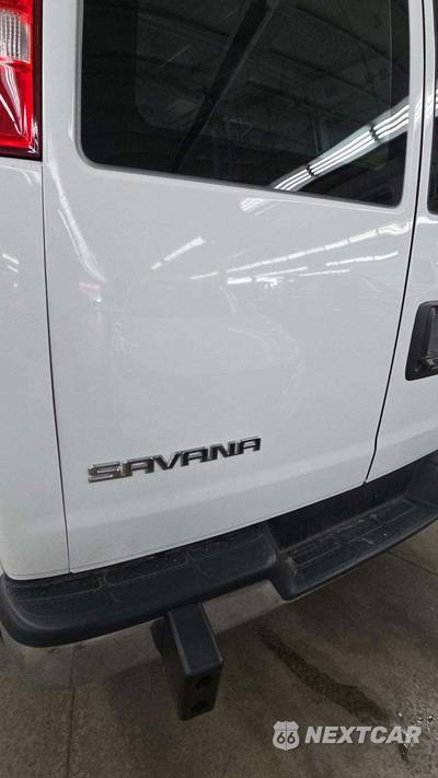 2025 GMC Savana 2500 Cargo Van 1WT 135.0" WB - zdjęcie 34 z 39 - miniatura