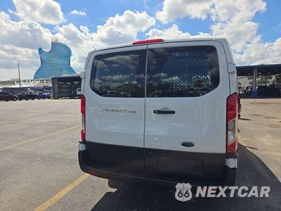 2025 Ford Transit 250 Cargo Van Low Roof 130.0" WB - zdjęcie 5 z 21 - miniatura
