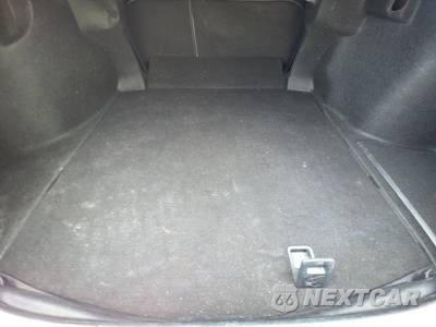 2022 Toyota Camry Hybrid SE - zdjęcie 16 z 24 - miniatura