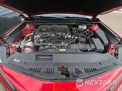 2022 Toyota Camry Hybrid SE - zdjęcie 15 z 24 - miniatura