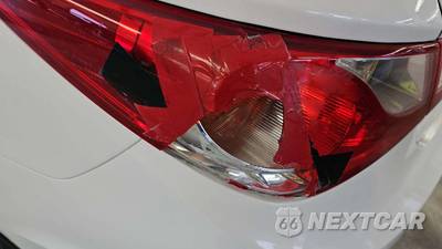 2013 Hyundai Sonata GLS - zdjęcie 34 z 37 - miniatura