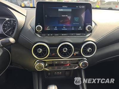 2025 Nissan Sentra SV - zdjęcie 11 z 30 - miniatura