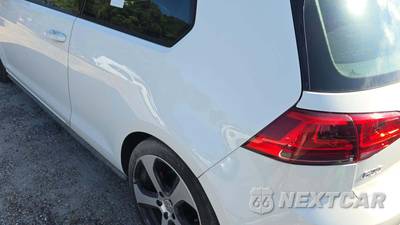 2015 Volkswagen Golf GTI SE Hatchback - zdjęcie 27 z 30 - miniatura