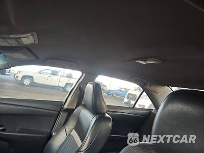 2016 Toyota Camry SE - zdjęcie 18 z 59 - miniatura