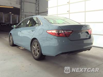 2016 Toyota Camry SE - zdjęcie 6 z 59 - miniatura