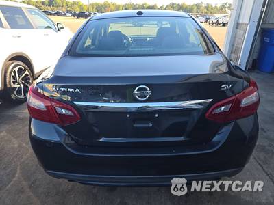 2018 Nissan Altima 2.5 SV - zdjęcie 5 z 35 - miniatura