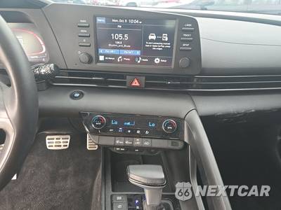 2025 Hyundai Elantra SEL Sport - zdjęcie 11 z 24 - miniatura