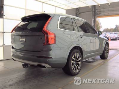 2020 Volvo XC90 T5 Momentum 7-Passenger - zdjęcie 4 z 20 - miniatura