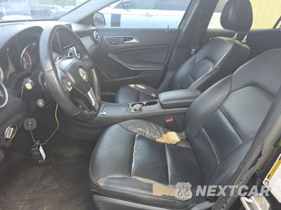 2015 Mercedes-Benz GLA 250 4MATIC - zdjęcie 7 z 18 - miniatura