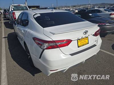 2019 Toyota Camry SE - zdjęcie 6 z 37 - miniatura