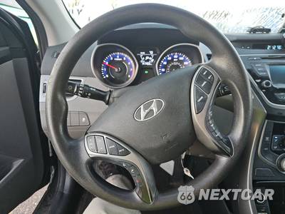 2015 Hyundai Elantra SE Sedan - zdjęcie 10 z 18 - miniatura