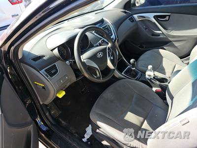 2011 Hyundai Elantra GLS Sedan - zdjęcie 7 z 18 - miniatura
