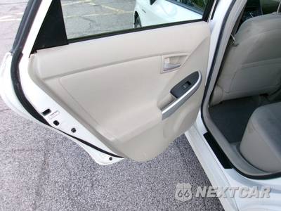 2010 Toyota Prius II - zdjęcie 25 z 26 - miniatura