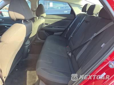 2025 Hyundai Elantra SEL Convenience - zdjęcie 13 z 35 - miniatura