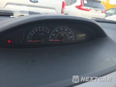 2012 Toyota Yaris Sedan - zdjęcie 12 z 17 - miniatura