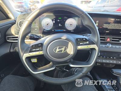 2025 Hyundai Elantra SEL Convenience - zdjęcie 10 z 35 - miniatura