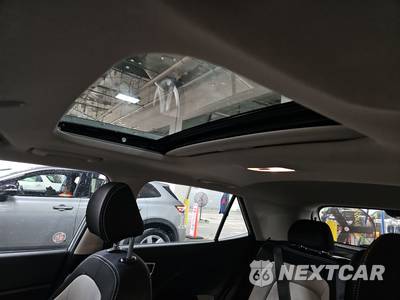 2025 Hyundai Venue SEL - zdjęcie 17 z 25 - miniatura