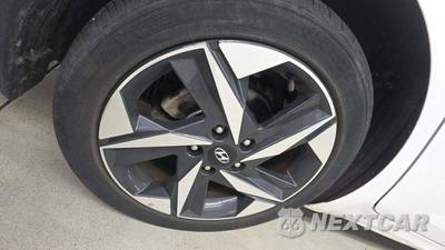 2023 Hyundai Elantra SEL - zdjęcie 27 z 38 - miniatura