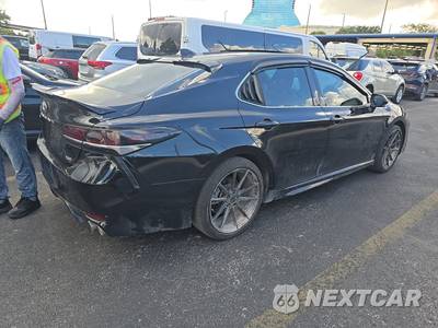 2022 Toyota Camry XSE - zdjęcie 4 z 39 - miniatura