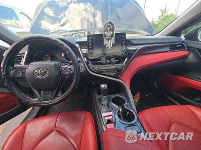 2022 Toyota Camry XSE - zdjęcie 11 z 39 - miniatura