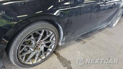 2022 Toyota Camry XSE - zdjęcie 30 z 39 - miniatura