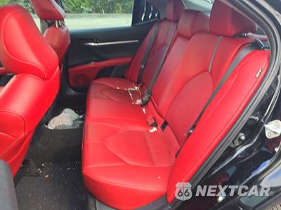 2022 Toyota Camry XSE - zdjęcie 13 z 39 - miniatura