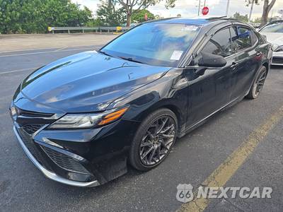 2022 Toyota Camry XSE - zdjęcie 1 z 39 - miniatura