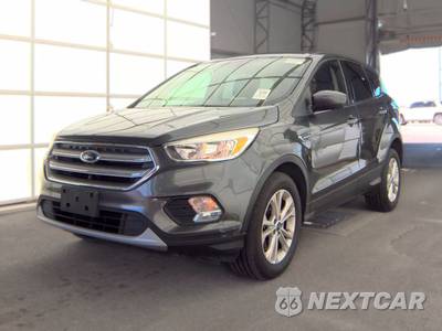 2017 Ford Escape SE - zdjęcie 1 z 45 - miniatura