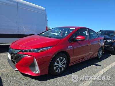 2020 Toyota Prius Prime LE - zdjęcie 1 z 29 - miniatura