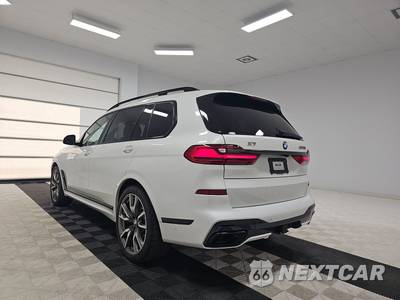2022 BMW X7 Sports Activity Vehicle M50i - zdjęcie 6 z 38 - miniatura