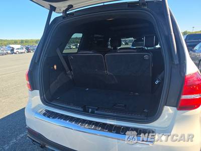2017 Mercedes-Benz AMG GLS 63 4MATIC - zdjęcie 17 z 32 - miniatura