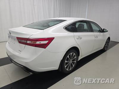 2016 Toyota Avalon XLE - zdjęcie 4 z 26 - miniatura